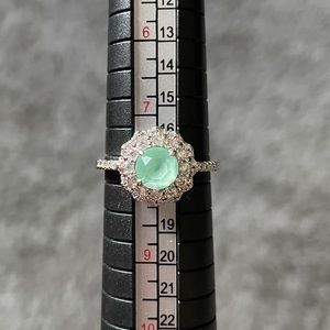 💛 2/$20 💛 Fragrant Jewels ring. Sz 8